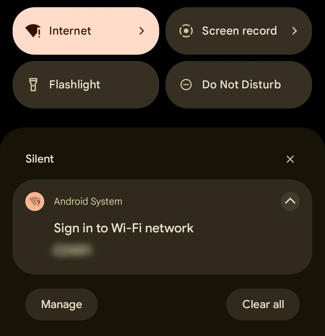Android notification bubble to sign in to Wi-Fi network.