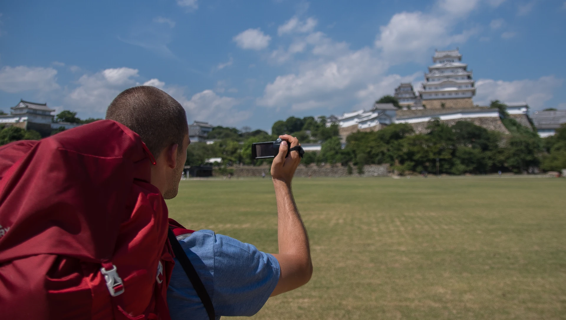 When taking photos or videos at some really nice places, I sometimes feel like I am ruining the atmosphere. That I should just sit down and chill, enjoy the place.
